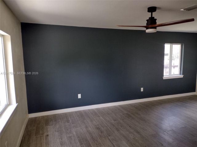 300 S Biscayne River Drive, Miami, FL 33169
