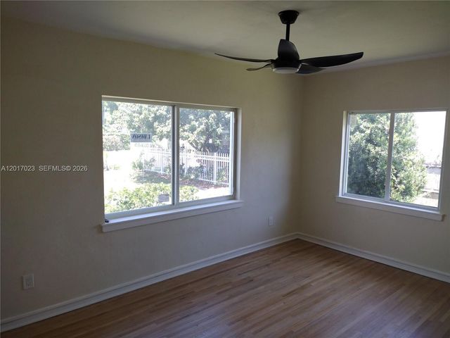300 S Biscayne River Drive, Miami, FL 33169