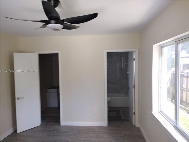 300 S Biscayne River Drive, Miami, FL 33169