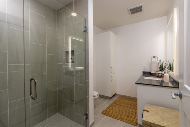1212 Demonbreun St A9, Nashville, TN 37203