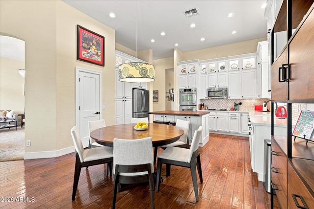 7963 E SUGARLOAF Circle, Mesa, AZ 85207