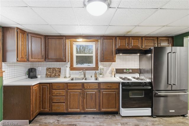 6291 Downs Road NW, Warren, OH 44481