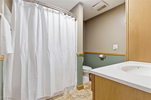 6291 Downs Road NW, Warren, OH 44481