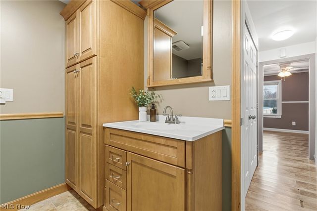 6291 Downs Road NW, Warren, OH 44481