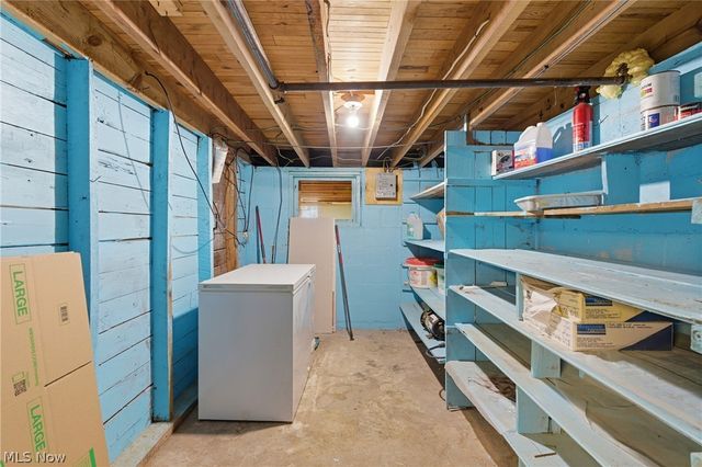 6291 Downs Road NW, Warren, OH 44481