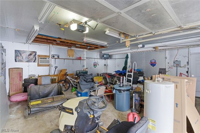 6291 Downs Road NW, Warren, OH 44481