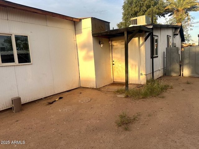 326 N 39TH Drive N, Phoenix, AZ 85009