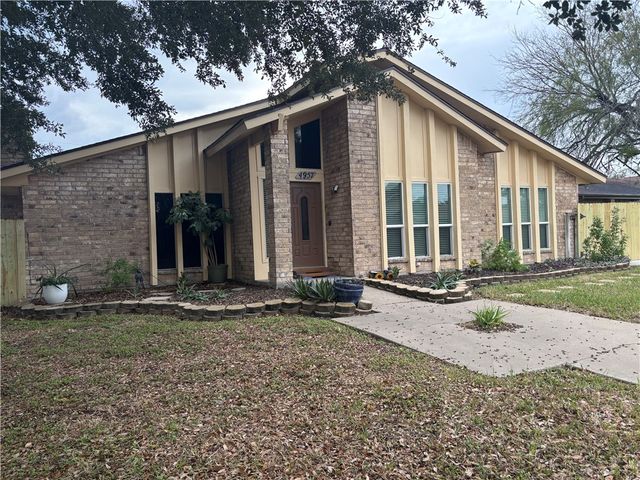 4957 Shadowbend Dr, Corpus Christi, TX 78413