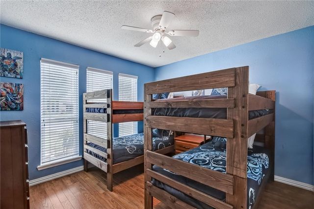 4957 Shadowbend Dr, Corpus Christi, TX 78413