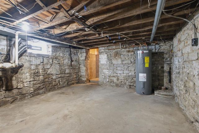 484 County Line Road W, Westerville, OH 43082