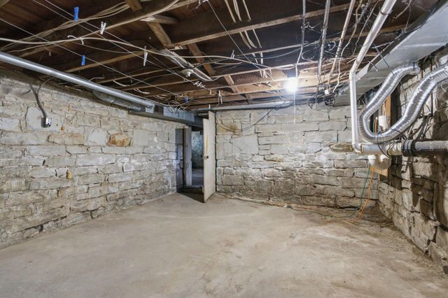484 County Line Road W, Westerville, OH 43082