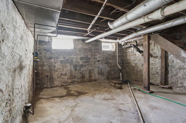 484 County Line Road W, Westerville, OH 43082