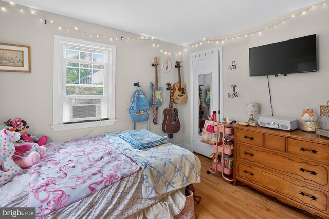 1214 PROVIDENCE RD, Springfield, PA 19064