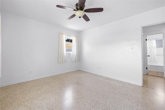4992 99TH WAY N, St Petersburg, FL 33708