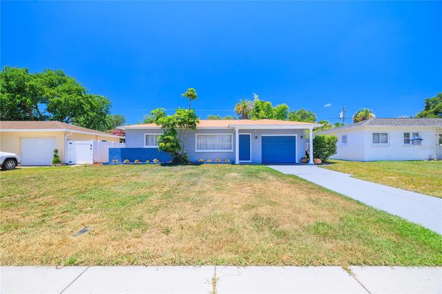 4992 99TH WAY N, St Petersburg, FL 33708