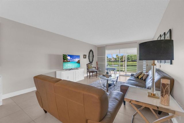 4402 Martinique Court K2, Coconut Creek, FL 33066