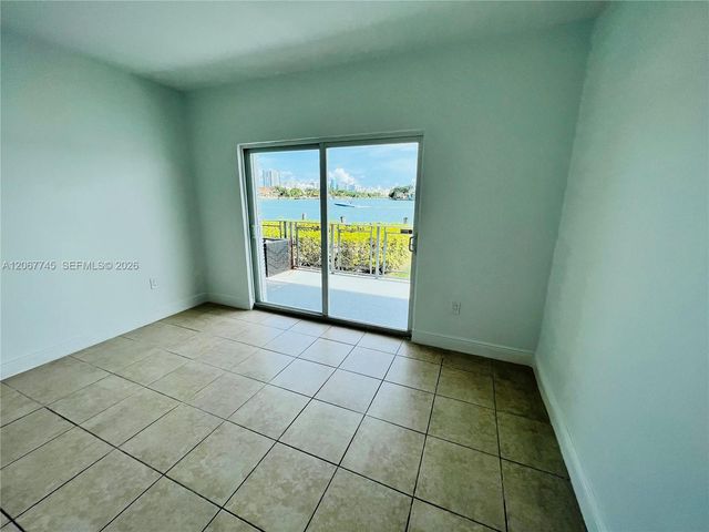 946 Bay Drive 7, Miami Beach, FL 33141