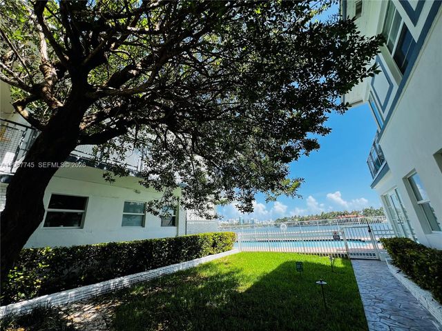 946 Bay Drive 7, Miami Beach, FL 33141