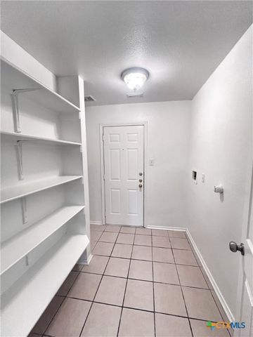 236 Alves Lane, New Braunfels, TX 78130