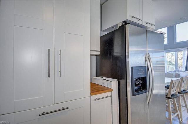 1326 W Ocean View Ave Apt B, Norfolk, VA 23503