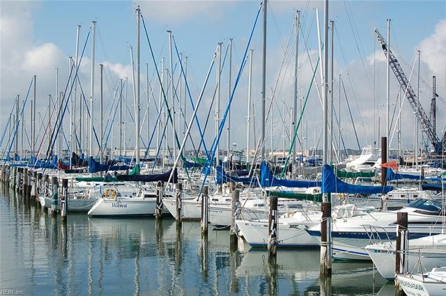 1326 W Ocean View Ave Apt B, Norfolk, VA 23503