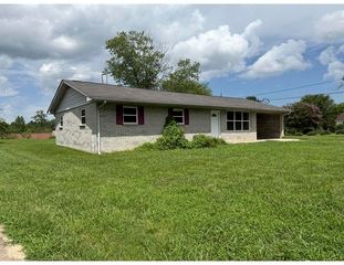 395 Price Circle, Spring City, TN 37381
