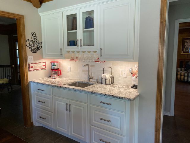 1511 Green Tree Lane, Duncanville, TX 75137