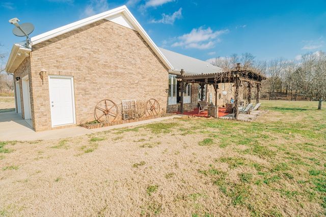 25 Billy Goat Hill Rd, Winchester, TN 37398