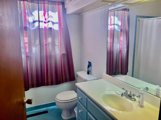 727 E Harvard Ave, El Dorado, KS 67042