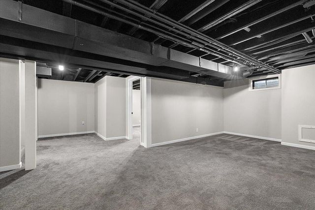 1701 J W Way, Saint Joseph, MI 49085