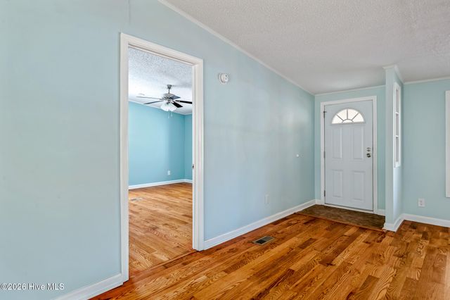 2070 Helmsman Drive SW, Supply, NC 28462