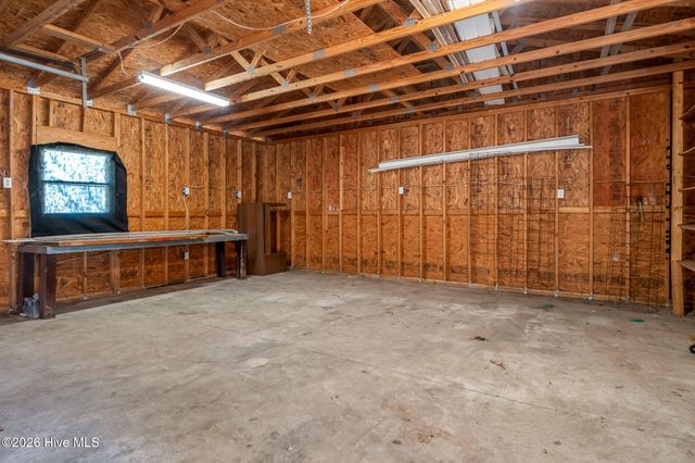 2070 Helmsman Drive SW, Supply, NC 28462