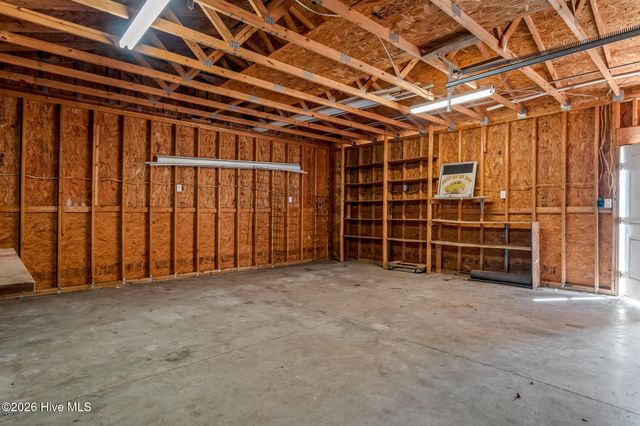 2070 Helmsman Drive SW, Supply, NC 28462