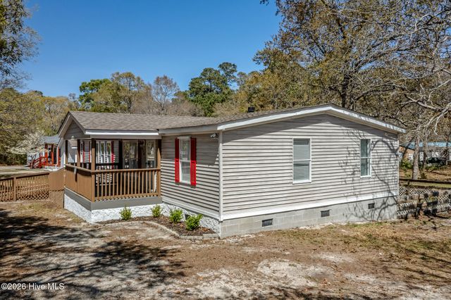 2070 Helmsman Drive SW, Supply, NC 28462