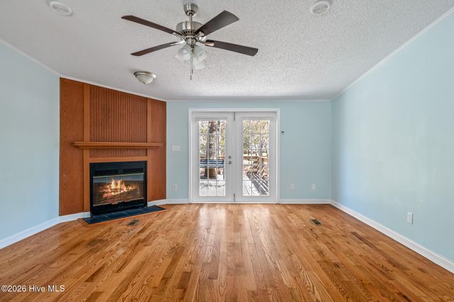 2070 Helmsman Drive SW, Supply, NC 28462