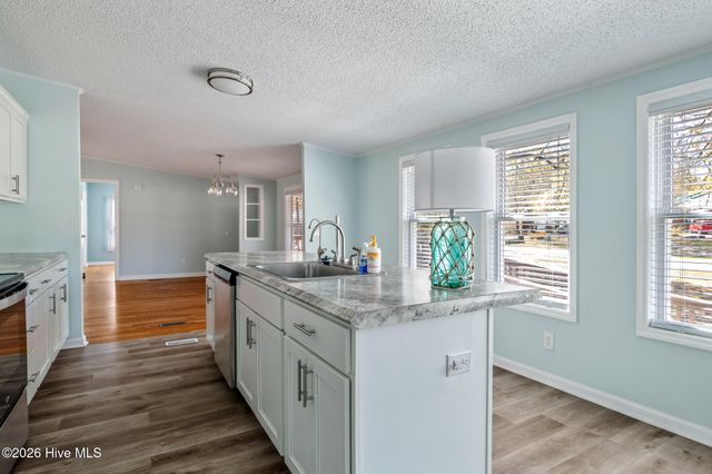 2070 Helmsman Drive SW, Supply, NC 28462
