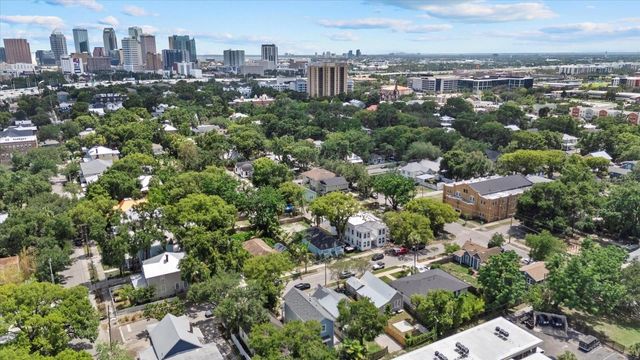 412 E AMELIA AVENUE, Tampa, FL 33602