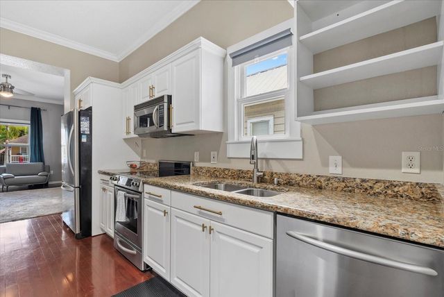 412 E AMELIA AVENUE, Tampa, FL 33602