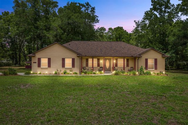 13855 SW HIGHWAY 484, Dunnellon, FL 34432