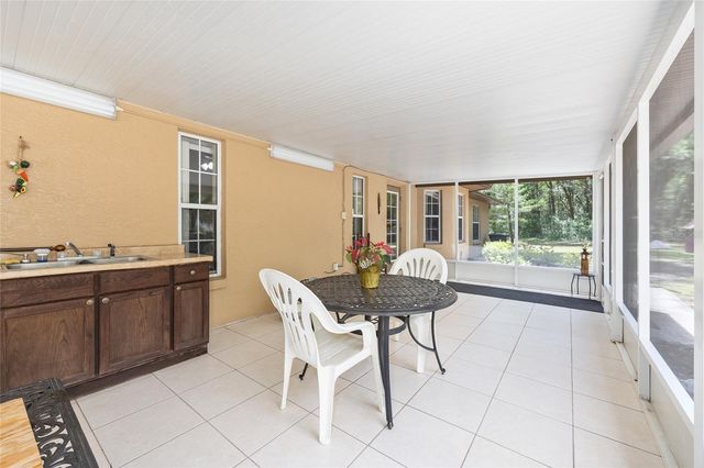 13855 SW HIGHWAY 484, Dunnellon, FL 34432
