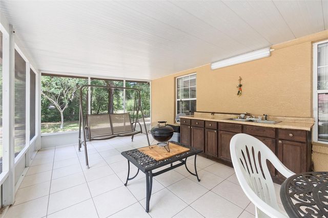 13855 SW HIGHWAY 484, Dunnellon, FL 34432