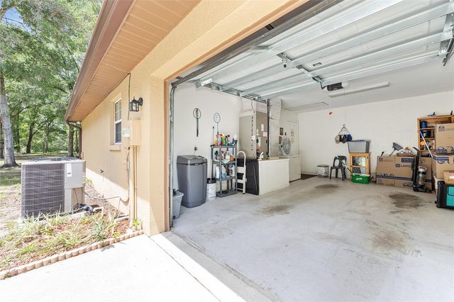 13855 SW HIGHWAY 484, Dunnellon, FL 34432