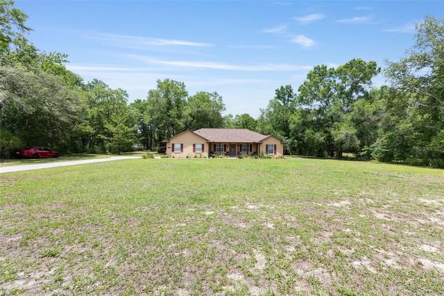 13855 SW HIGHWAY 484, Dunnellon, FL 34432