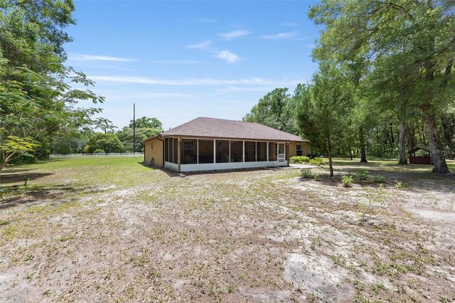 13855 SW HIGHWAY 484, Dunnellon, FL 34432