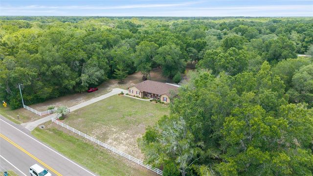 13855 SW HIGHWAY 484, Dunnellon, FL 34432