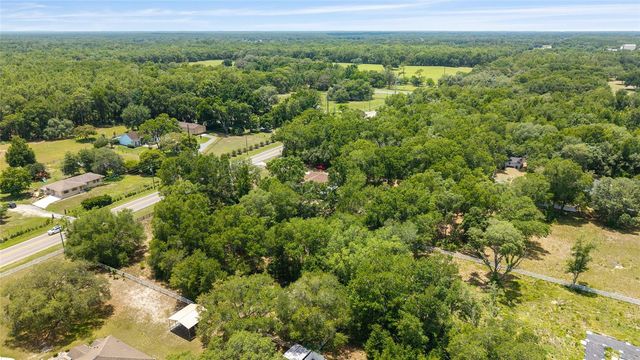 13855 SW HIGHWAY 484, Dunnellon, FL 34432