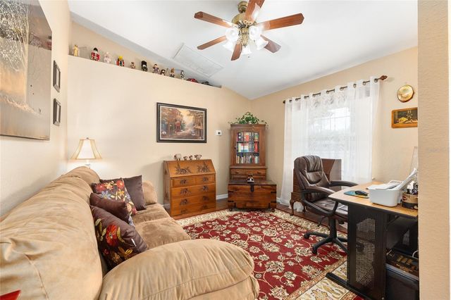 13855 SW HIGHWAY 484, Dunnellon, FL 34432