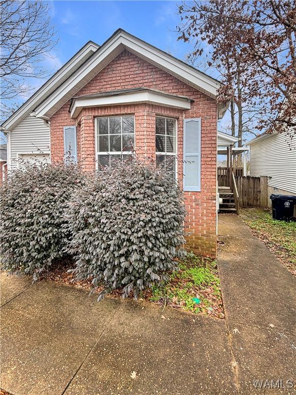 1023 Yellowhammer, Northport, AL 35476