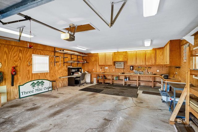 26064 Chatelaine Road, Elberta, AL 36530