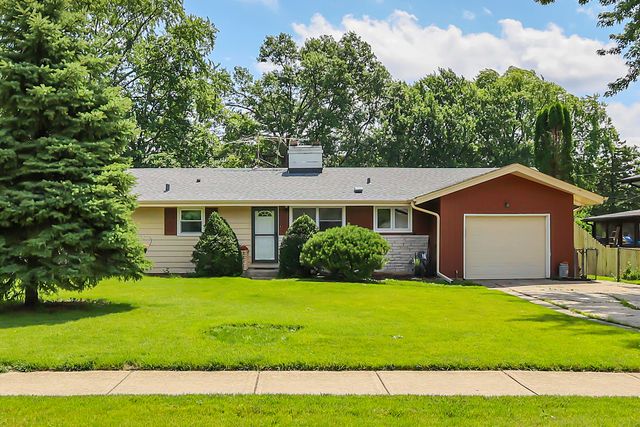 443 Glendale Road, Roselle, IL 60172